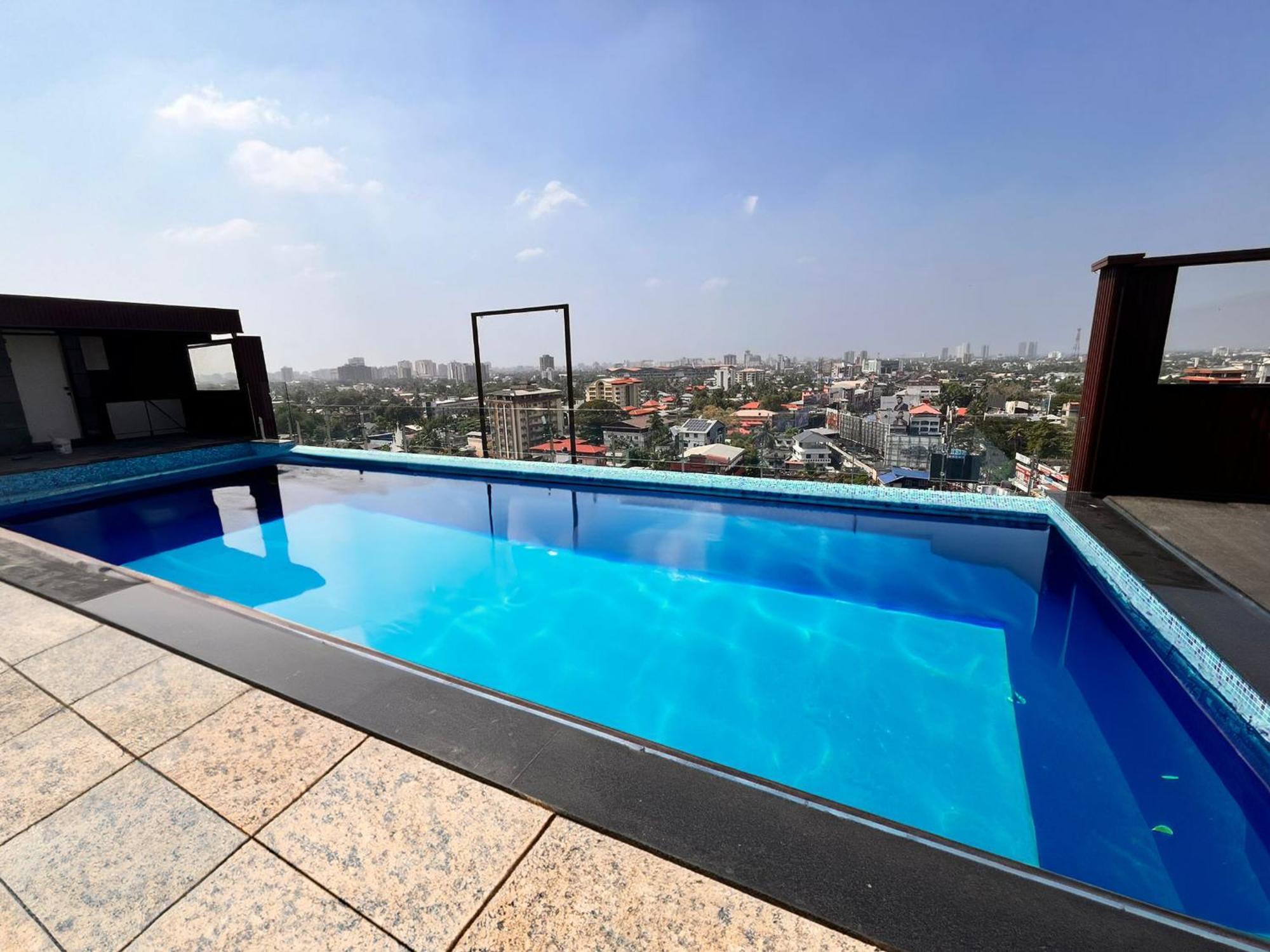 Luxo Kochi Hotel Luaran gambar